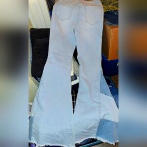 Bell Bottoms! Cute!! Jeans!